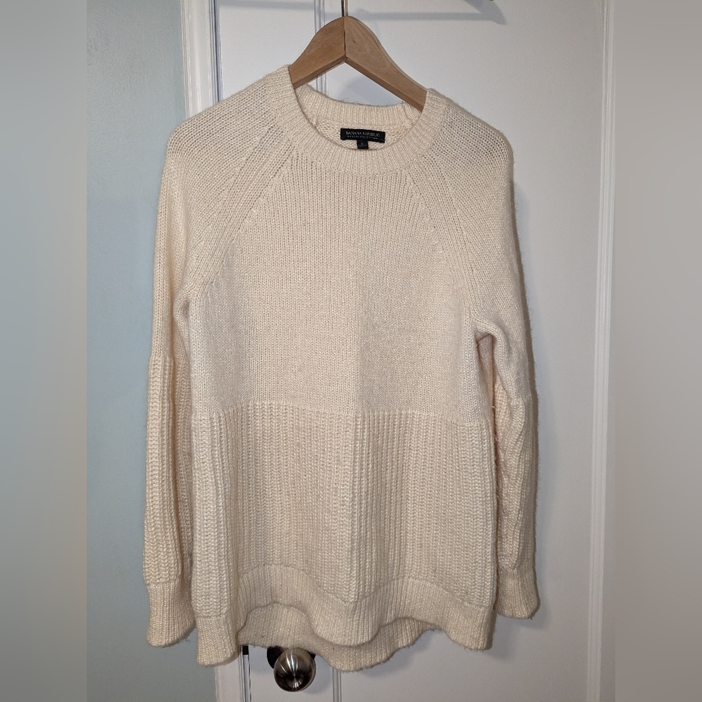 Cream White Banana Republic BN Oversized Raglan Sweater L